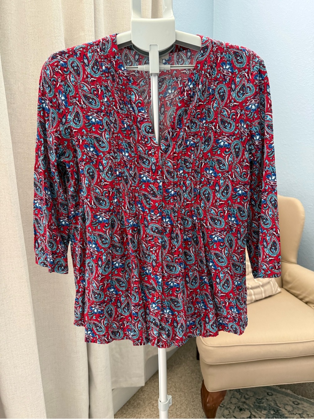 Talbots Preppy Red Blue Paisley V Neck Buttondown Shirt Size S